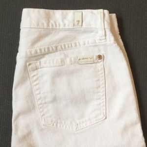 7FAM White Jeans